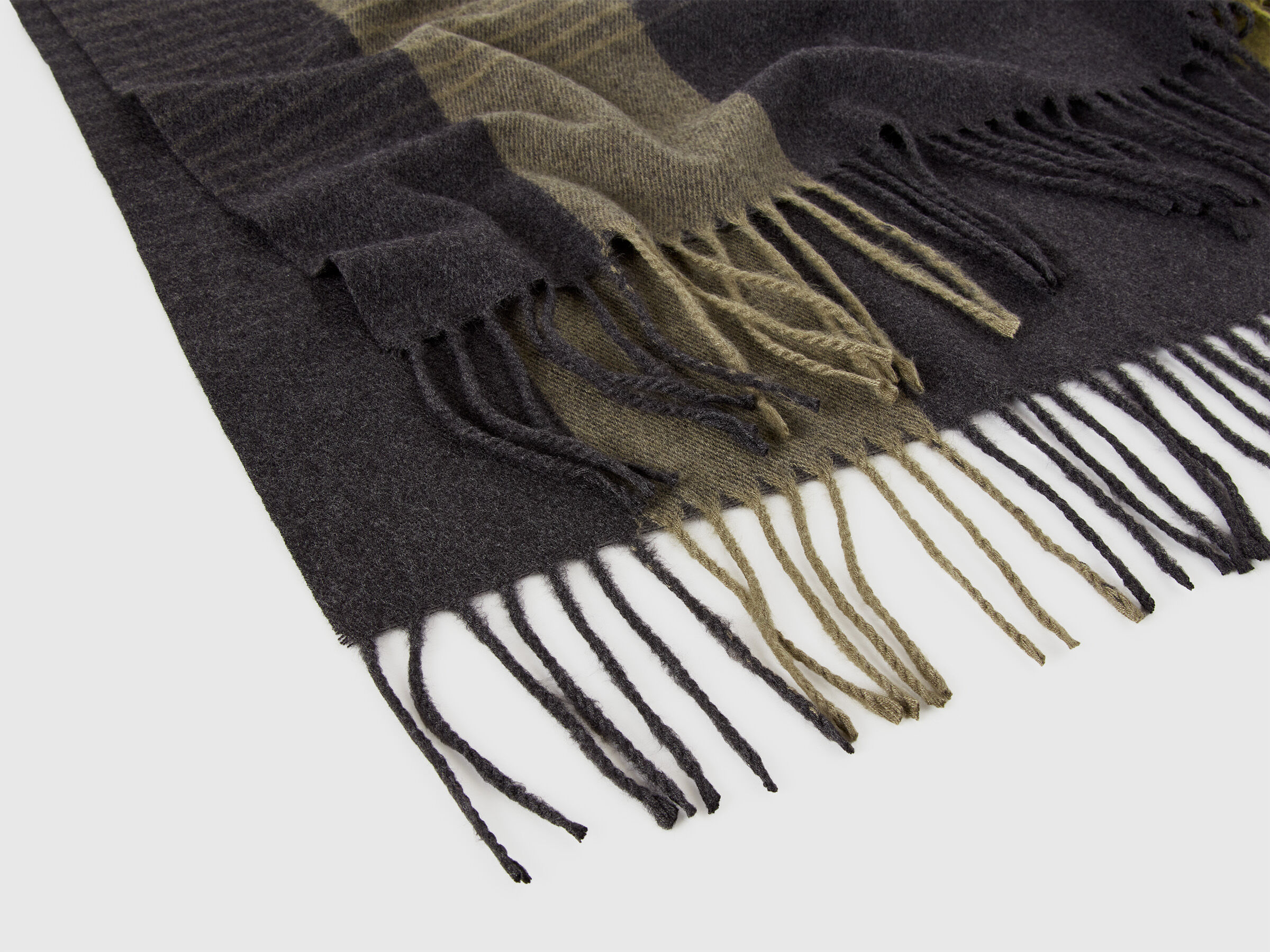 SCARF Women image number 2